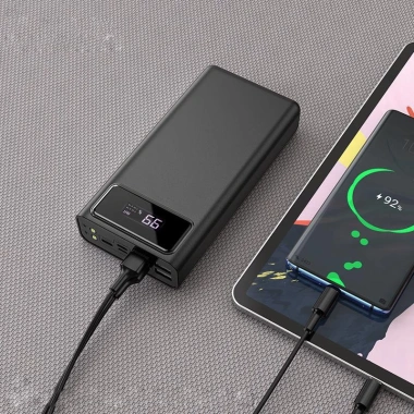 Sạc dự phòng 50.000mAh/40.000mAh dung lượng lớn, 4 đầu vào 3 đầu ra, sạc nhanh - Giá 300.000đ