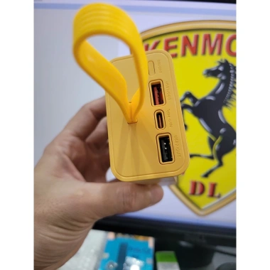 Sạc Dự Phòng HD227 KP205 20.000‑30.000mAh Trong Suốt 4 Dây và 4 Cổng - Giá 270.000 2