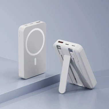 Sạc Không Dây 10.000mAh Titan - 2 Cáp Type C & Lightning, Giá ưu đãi 216.000 VND 6