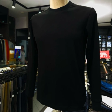 SALE TẾT Áo thun nam Owen dài tay màu đen Regular Fit - Giá chỉ 480.200đ