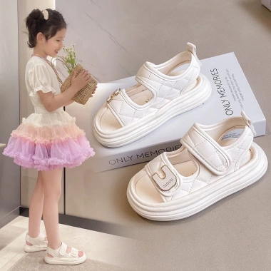 Sandal Bé Gái 3-15 tuổi Siêu Mềm Nhẹ Dép Quai Hậu Đi Học, Chơi - 171.000 VNĐ