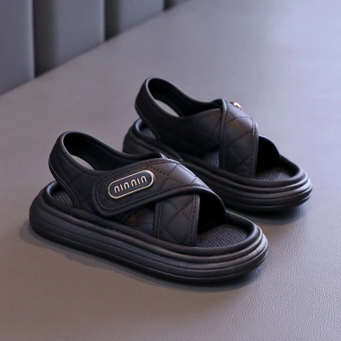 Sandal cao cấp bé 2.024 êm chân thoải mái năng động đi học đi chơi giá 224.250₫