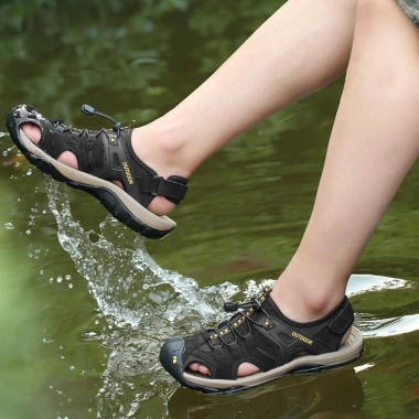 Sandal Leo Núi Bít Mũi Nam - Thiết Kế Thời Trang Trẻ Trung, Giá 563,040 VND 3 Sandal Leo Núi Bít Mũi Nam - Thiết Kế Thời Trang Trẻ Trung, Giá 563,040 VND 3