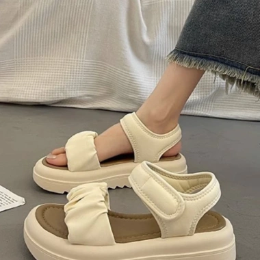 Sandal nữ bèo nhún DOZIMAX quai da mềm, đế 4cm, dễ làm sạch, giá 149.000 VND - Đi học, đi chơi