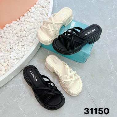 Sandal nữ đế cao 4cm da sần 3 quai đan ngang Fullbox - Đế độn mùa hè du lịch 265k 9 Sandal nữ đế cao 4cm da sần 3 quai đan ngang Fullbox - Đế độn mùa hè du lịch 265k 9