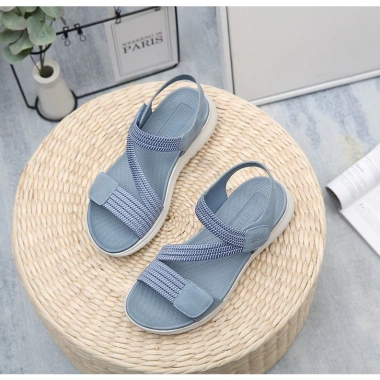 Sandal nữ thể thao siêu nhẹ, quai dán tiện lợi - Đẹp học, chơi, làm 2.024 4 Sandal nữ thể thao siêu nhẹ, quai dán tiện lợi - Đẹp học, chơi, làm 2.024 4