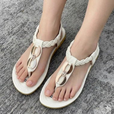 Sandal nữ xỏ ngón MAILIAA quai OO đế mềm, đi êm chân - Giá chỉ 186.400₫