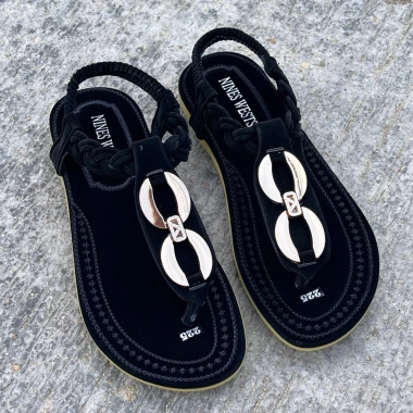 Sandal nữ xỏ ngón MAILIAA quai OO đế mềm, đi êm chân - Giá chỉ 186.400₫