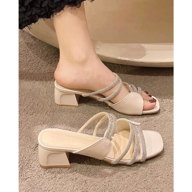 Sandal quai đá da êm ái, cao cấp, tiện lợi cho du lịch, học việc giá chỉ 219.000 VNĐ 3 Sandal quai đá da êm ái, cao cấp, tiện lợi cho du lịch, học việc giá chỉ 219.000 VNĐ 3