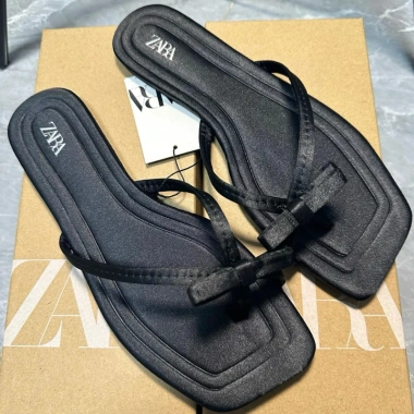 Sandal xỏ ngón mũi vuông nơ satin, đế bệt 1cm phong cách đơn giản, đi biển mùa hè - Giá 249.000đ Fullbox