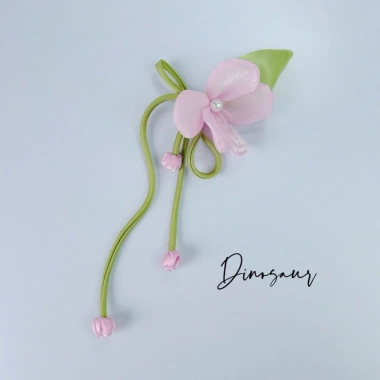 Scrunchie hoa đào hoa mai xinh cho tóc, dây cột tóc tết Dinosaur giảm còn 15.120 VND 6 Scrunchie hoa đào hoa mai xinh cho tóc, dây cột tóc tết Dinosaur giảm còn 15.120 VND 6
