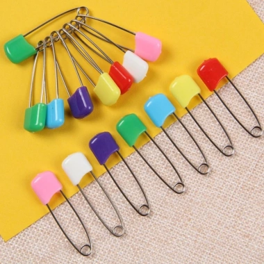 Set 100 kim băng an toàn đầu nhựa cho túi sơ cứu A-C - Tiêu chuẩn BYT, 78.800 VND