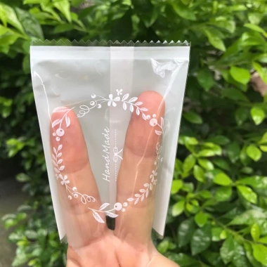 Set 100 túi nilon vòng hoa 4 màu – Túi đựng bánh kẹo, cookies, thảo dược, giá ưu đãi 14.999đ 3