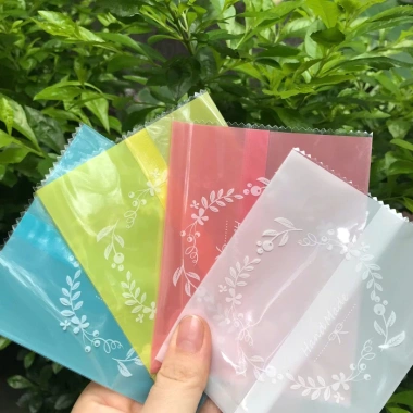 Set 100 túi nilon vòng hoa 4 màu – Túi đựng bánh kẹo, cookies, thảo dược, giá ưu đãi 14.999đ 5