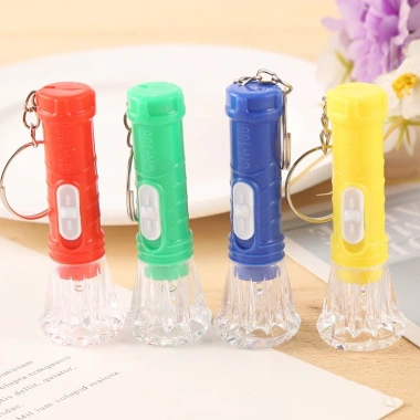 Set 2 Đèn Pin LED Mini Siêu Sáng Nhỏ Gọn, Tiện Dụng - Giá 19.900đ 3 Set 2 Đèn Pin LED Mini Siêu Sáng Nhỏ Gọn, Tiện Dụng - Giá 19.900đ 3