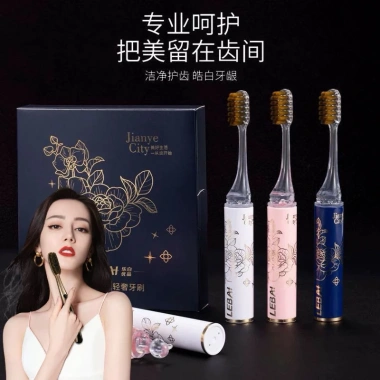 Set 3 Bàn Chải Đánh Răng Gấp Gọn Du Lịch - Nhỏ Gọn Dễ Mang Giá 45.000 VND