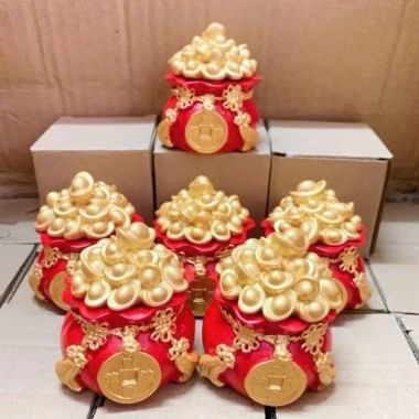 Set 3 Hũ Đựng Muối Gạo Tài Lộc May Mắn - Đặt Bàn Thần Tài, Ông Táo Đỏ Vàng, Giá Ưu Đãi 69.000₫