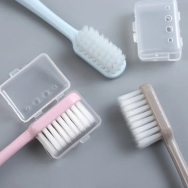 Set 4 bàn chải đánh răng du lịch tiện lợi có hộp - Giá chỉ 22.000đ, giảm mạnh 9 Set 4 bàn chải đánh răng du lịch tiện lợi có hộp - Giá chỉ 22.000đ, giảm mạnh 9