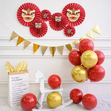 Set 6 Quạt Đầu Lân Đỏ – Phụ Kiện Tráng Trí Tết Nguyên Đán Khuyến Mãi Giá 5.000₫ 2