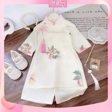 Set áo dài cách tân Xuân Lan cúc tầu hoa thêu 3 màu và bờm cho bé gái lễ tết 179.900 VND
