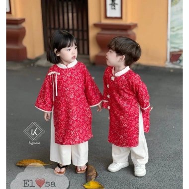 Set áo dài cặp đỏ họa tiết gạch bông cho bé trai và bé gái Giá chỉ 105.999 VND