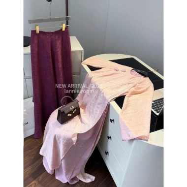 Set áo dài gấm 4 tà 3 màu Lannie đính hoa full gấm rêu hồng đỏ Giá ưu đãi 660.000₫