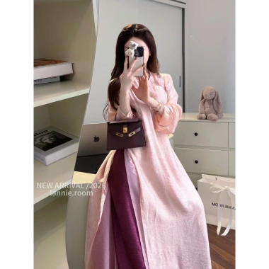 Set áo dài gấm 4 tà 3 màu Lannie đính hoa full gấm rêu hồng đỏ Giá ưu đãi 660.000₫