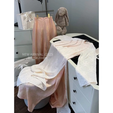 Set áo dài lụa 4 tà mix quần suông lụa cam cao cấp chuẩn loại 1 - Giá ưu đãi 550.000₫ 6
