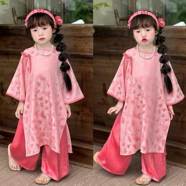 Sét Áo Dài Mẹ & Bé Gái Lụa Gấm Hai Da Cao Cấp – Dịu Êm, Sang Trọng, Tết 2.026