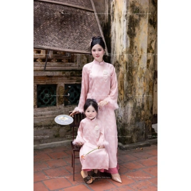 Set áo dài mẹ & bé Tết 2.026 phối lông vũ, nơ lụa gấm, chụp ảnh, đi chùa - Giá 269k