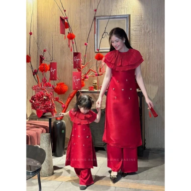 Set áo dài mẹ và bé Thiên Kim đỏ đô sang trọng + quần Babine 670.000đ