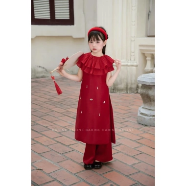 Set áo dài mẹ và bé Thiên Kim đỏ đô sang trọng + quần Babine 670.000đ 9 Set áo dài mẹ và bé Thiên Kim đỏ đô sang trọng + quần Babine 670.000đ 9