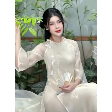 Set áo dài Tết sang trọng chất tơ, cổ tròn thêu, tay lỡ, quần latin maxi dài siêu xinh, Giá ưu đãi 189.150 VND 2