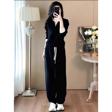 Set áo đỏ và quần suôn thu đông, sẵn hàng giao trước Tết, giá ưu đãi 100.000₫