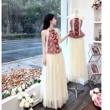 Set Áo Yếm Ren Hoa Nở + Chân Váy Lưới Xoè Bồng Bềnh - Tiệc Tết, Lễ Hội, Giá 99k