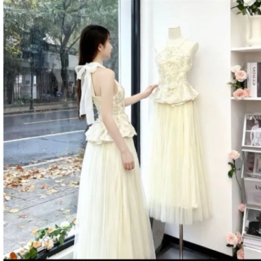 Set Áo Yếm Ren Hoa Nở + Chân Váy Lưới Xoè Bồng Bềnh - Tiệc Tết, Lễ Hội, Giá 99k 5 Set Áo Yếm Ren Hoa Nở + Chân Váy Lưới Xoè Bồng Bềnh - Tiệc Tết, Lễ Hội, Giá 99k 5
