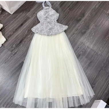 Set Áo Yếm Ren Hoa Nở + Chân Váy Lưới Xoè Bồng Bềnh - Tiệc Tết, Lễ Hội, Giá 99k