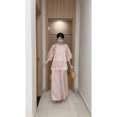 Set Bộ Cách Tân Voan Hoa Nhí Cát Tường Kèm Quần Mặc Đi Tết và Đi Chùa 279.000₫