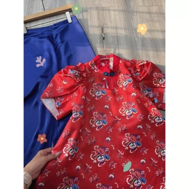 Set cách tân áo đỏ họa tiết + quần lụa xanh - Đồ nữ Tết giá ưu đãi 149k 3