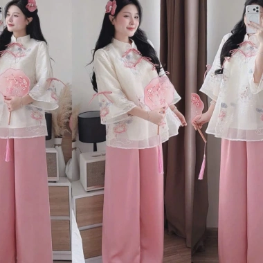 Set cách tân tay lỡ áo ren thêu đính nơ, quần lụa suông - Lễ Tết ưu đãi