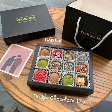 Set Chocolate Truffle Hoả Tốc Quà Valentine Hộp Quà + Túi + Thiệp Giá 80.000₫ 10