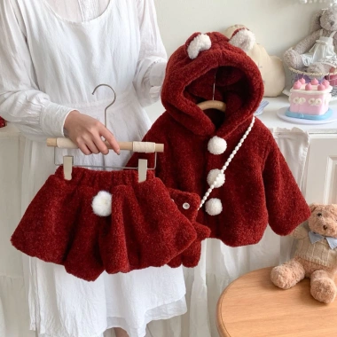 Set đồ đông bé áo khoác lông và quần 2 món màu đỏ Tết Noel, giảm giá 420k 3