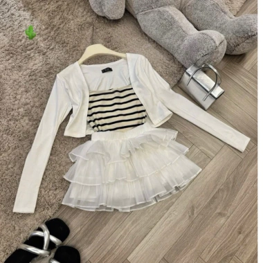 Set đồ nữ chơi Tết LOVITY GGG: Áo khoác cardigan, áo ống sọc, váy voan tầng xoè - Giá chỉ 189.000đ