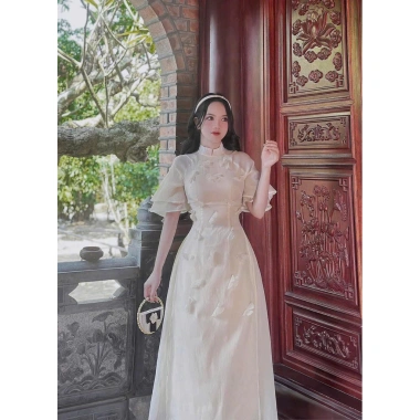 Set đồ Tết áo dài cách tân nữ đính bông, chân váy xoè vải tơ - giá 199k 3 Set đồ Tết áo dài cách tân nữ đính bông, chân váy xoè vải tơ - giá 199k 3