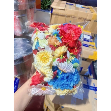Set hoa mix trang trí giỏ quà Tết - Giỏ hoa quả, bánh kẹo, chỉ 90.000₫ 6 Set hoa mix trang trí giỏ quà Tết - Giỏ hoa quả, bánh kẹo, chỉ 90.000₫ 6