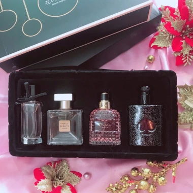 Set Nước Hoa Nữ Thơm Lâu 25x4ml - Hộp Quà Tặng Siêu Xinh, Giá Ưu Đãi 125k 5