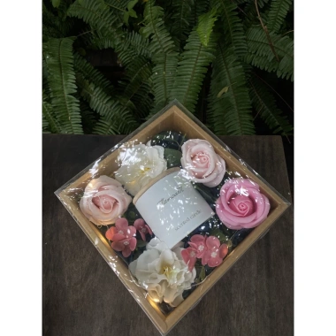 Set Quà Hoa Sáp Đẹp Sang Quà Tặng Đám Cưới và Hộp Quà Sinh Nhật 265.000 VNĐ