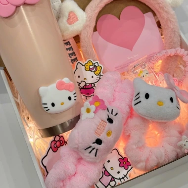 Set Quà Tặng Hello Kitty Dễ Thương, Phụ Kiện Đầy Đủ, Giá 221.800đ, Quà Sinh Nhật Bạn Gái 9 Set Quà Tặng Hello Kitty Dễ Thương, Phụ Kiện Đầy Đủ, Giá 221.800đ, Quà Sinh Nhật Bạn Gái 9