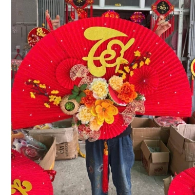 Set Quạt Tết 2.026 Trang Trí Cỡ Lớn 1m1 Rực Rỡ Sang Trọng Giảm Giá 265.000₫ 3 Set Quạt Tết 2.026 Trang Trí Cỡ Lớn 1m1 Rực Rỡ Sang Trọng Giảm Giá 265.000₫ 3