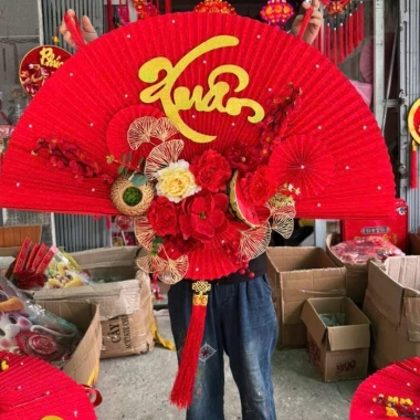 Set Quạt Tết 2.026 Trang Trí Cỡ Lớn 1m1 Rực Rỡ Sang Trọng Giảm Giá 265.000₫